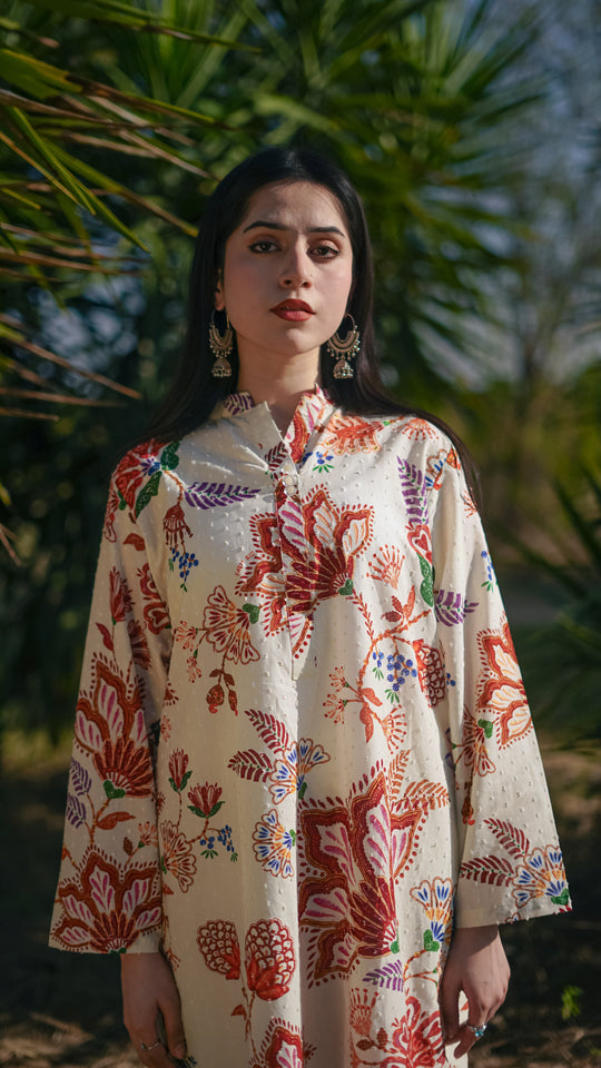 Mahnoor 2-Piece Printed Lawn with White Trouser Ensemble